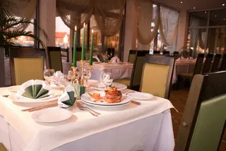 Restaurant Apollo - Hotel Apollo Wellness Club - Sangeorgiu de Mures, Aniversari, Botezuri, Logodne, Nunti, Banchet