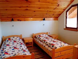 Izvoare - Casa Kozma Erzsebet - Jud Harghita