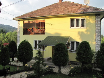Cazare in Izvorul Muresului - Pensiunea Gyopar ***, rezervari online in Izvorul Muresului: Pensiune *** cazare izvoru muresului - Cazare in Izvorul Muresului - Pensiunea Gyopar ***, rezervari online in Izvorul Muresului: Pensiune ***