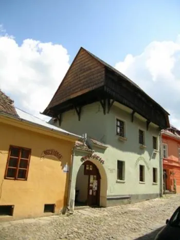 cazare sighisoara - Cazare in Sighisoara - Hostel Burg **, rezervari online in Sighisoara: Hostel **