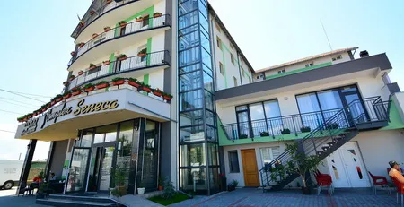 cazare baia mare - Cazare in Baia Mare - Hotel Seneca ****, rezervari online in Baia Mare: Hotel ****