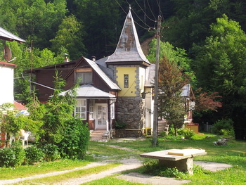 cazare valea boghii - Cazare in Valea Boghii - Vila Harmonia **, rezervari online in Valea Boghii: Vila **