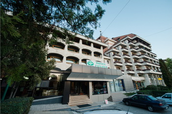 Cazare Curtea De Arges Cazare Curtea De Arges Hotel Posada Rezervari Online Si Tel In Hotel Pensiune Motel Vila Cabana Din Curtea De Arges Oferte Turistice Din Curtea De Arges