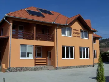 Cazare in Odorheiu Secuiesc, Cadiceni - Pensiune Laguna ***, rezervari online in Odorheiu Secuiesc, Cadiceni: Pensiune *** cazare cadiceni - Cazare in Odorheiu Secuiesc, Cadiceni - Pensiune Laguna ***, rezervari online in Odorheiu Secuiesc, Cadiceni: Pensiune ***
