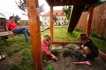 Cazare Ogra - Hotel Castel Haller - Judetul Mures