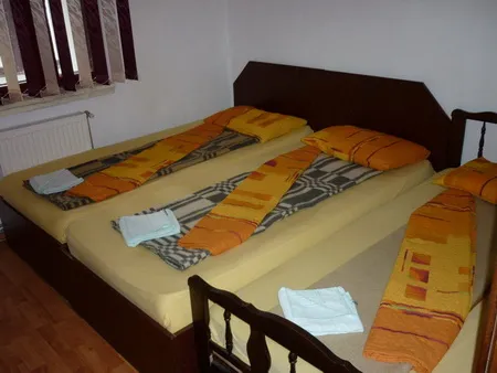 Cazare Orsova - Complexul Turistic Manea - Judetul Mehedinti - Croaziere pe Dunare - Cazanele Mari si Mici