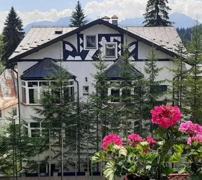 Cazare in Predeal - Hotel Mountain Breeze ***, rezervari online in Predeal: Pensiune *** cazare Predeal - Cazare in Predeal - Hotel Mountain Breeze ***, rezervari online in Predeal: Pensiune ***