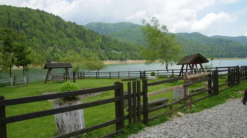 Szállás Transzfogaras - Arefu község - Vidraru-tó - Cumpana Panzió - Argyas (Arges) megye