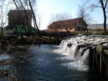 Cazare Valea Seaca, comuna Sanzieni (Targu Secuiesc) - Pensiune Malom - judetul Covasna