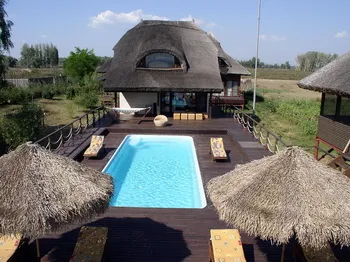 Cazare in Delta Dunarii, Vulturu - Pensiunea Aqua Villa ****, rezervari online in Delta Dunarii, Vulturu: Pensiune **** cazare delta dunarii - Cazare in Delta Dunarii, Vulturu - Pensiunea Aqua Villa ****, rezervari online in Delta Dunarii, Vulturu: Pensiune ****