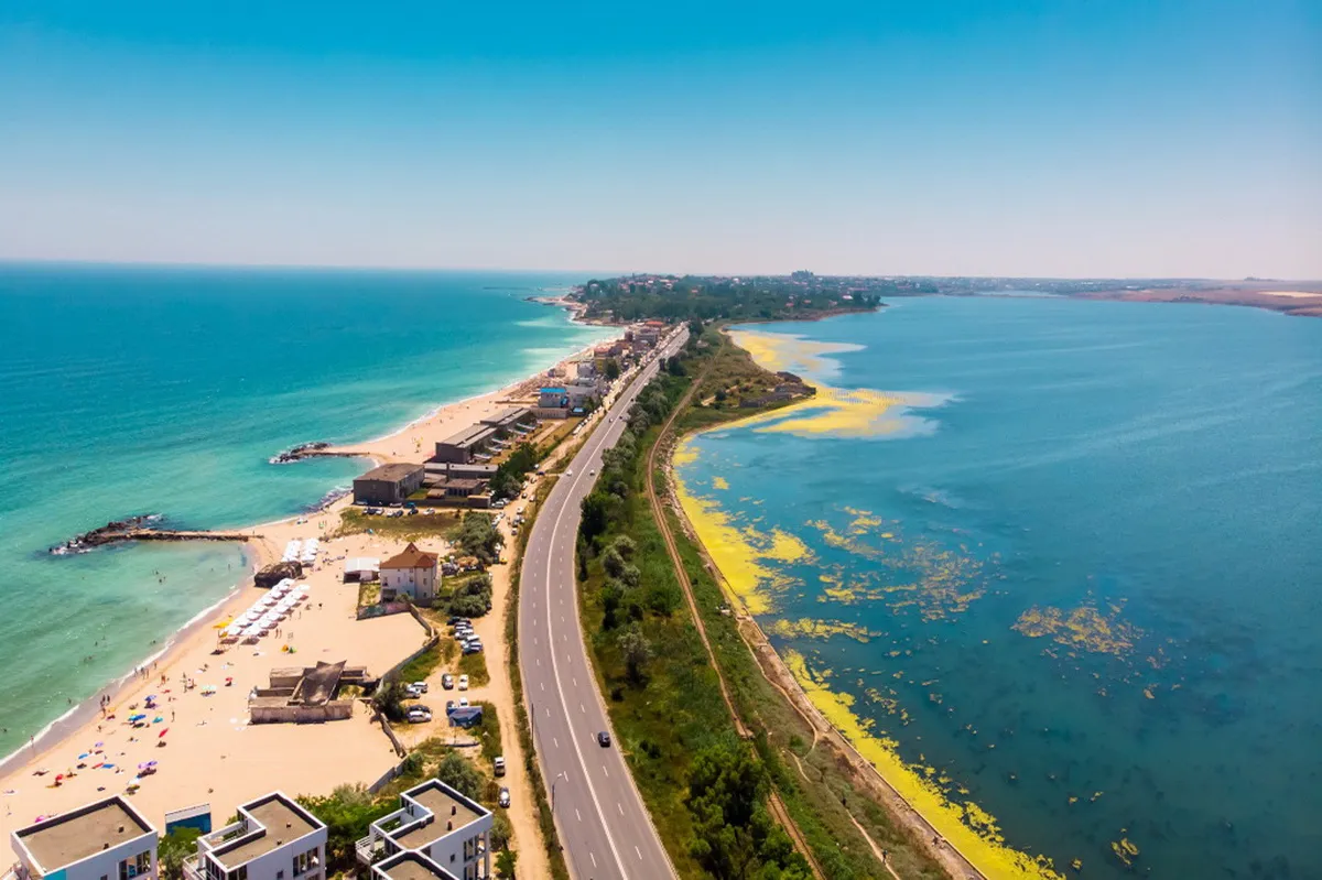 Litoralul Romanesc - Plaja Marii Negre si Lacul Techirghiol la Eforie Nord