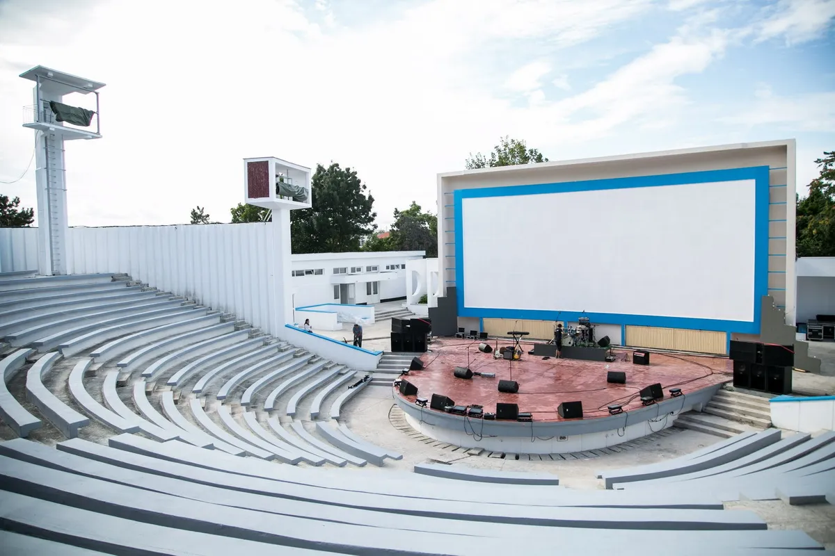 Teatrul de Vara Costinesti