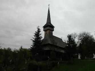 Biserica de lemn Poienile Izei Turism Biserici de lemn din Maramures Cazare