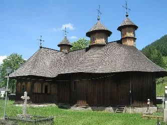 Biserica de lemn din Colacu Turism Biserici din Suceava Cazare