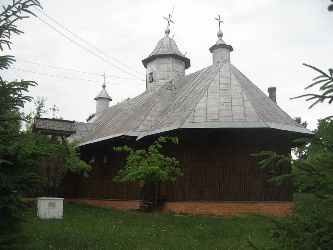 Biserica de lemn din Maritei Turism Biserici din Suceava Cazare