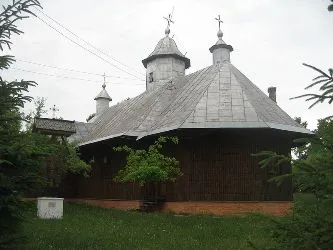 Biserica de lemn din Maritei Turism Biserici din Suceava Cazare