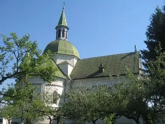 Szent Arhangeli Templom Turizmus Szállás Szucsávai Templomok