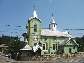 Biserica Sf Constantin si Elena Turism Biserici din Suceava Cazare