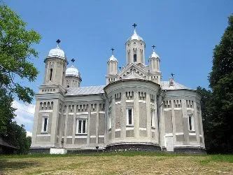 Szent János Templom Turizmus Szállás Szucsávai Templomok