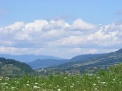 Prezentare in imagini: descriere, poze, harta, cazare, atractii–drumetii Cadiseni Cazare