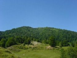 Prezentare in imagini: descriere, poze, harta, cazare, atractii–drumetii Capataneni Cazare Prezentare in imagini: descriere, poze, harta, cazare, atractii–drumetii Capataneni Cazare