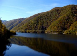 Prezentare in imagini: descriere, poze, harta, cazare, atractii–drumetii Gura Raului Cazare Prezentare in imagini: descriere, poze, harta, cazare, atractii–drumetii Gura Raului Cazare