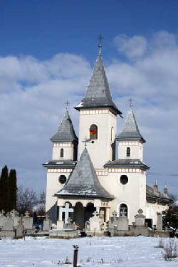 Prezentare in imagini: descriere, poze, harta, cazare, atractii–drumetii Sangeorgiu de Mures   Cazare