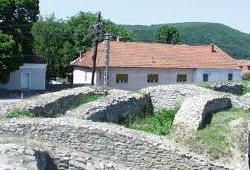 Prezentáció képekben: leírás, szállások, csomagajánlatok, programok, térkép, látványosságok Várhely Szállás Prezentáció képekben: leírás, szállások, csomagajánlatok, programok, térkép, látványosságok Várhely Szállás