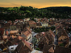 Prezentare in imagini: descriere, poze, harta, cazare, atractii–drumetii Sighisoara   Cazare