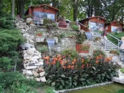 Prezentare in imagini: descriere, poze, harta, cazare, atractii–drumetii Slanic Moldova Cazare