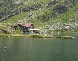 Prezentare in imagini: descriere, poze, harta, cazare, atractii–drumetii Transfagarasan Cazare