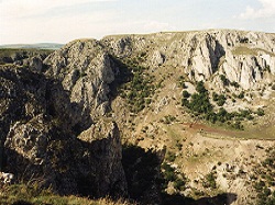 Prezentare in imagini: descriere, poze, harta, cazare, atractii–drumetii Turda Cazare Prezentare in imagini: descriere, poze, harta, cazare, atractii–drumetii Turda Cazare