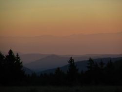 Prezentare in imagini: descriere, poze, harta, cazare, atractii–drumetii Vlahita Cazare